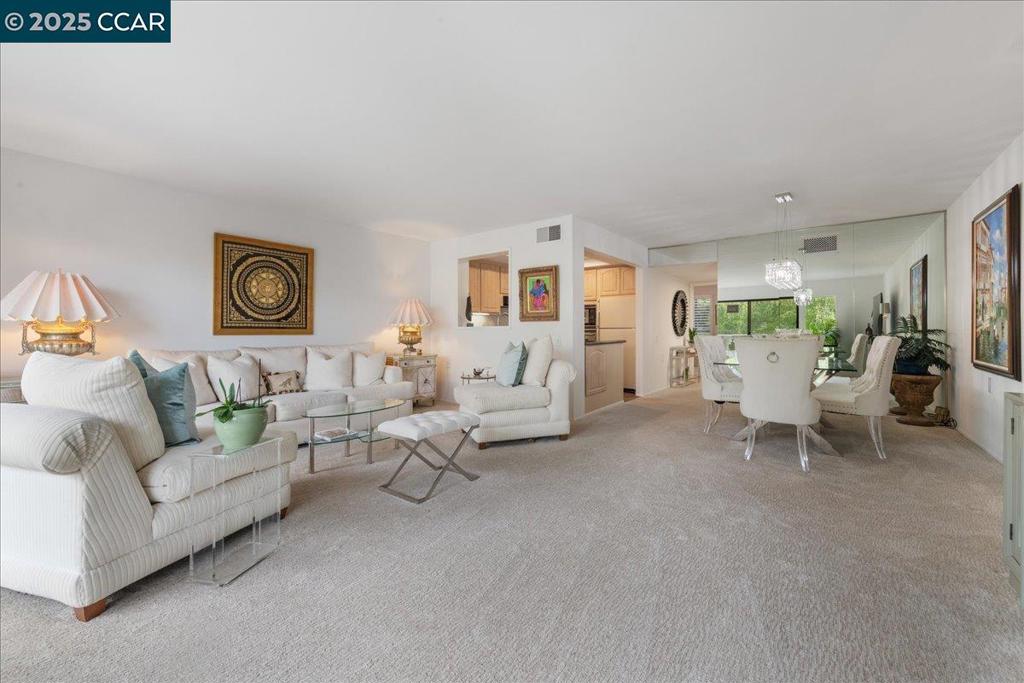 ROSSMOOR - Residential