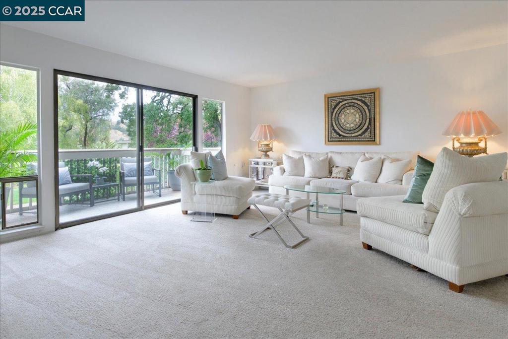 ROSSMOOR - Residential