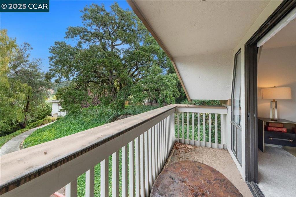 ROSSMOOR - Residential