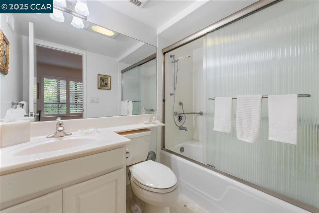 ROSSMOOR - Residential
