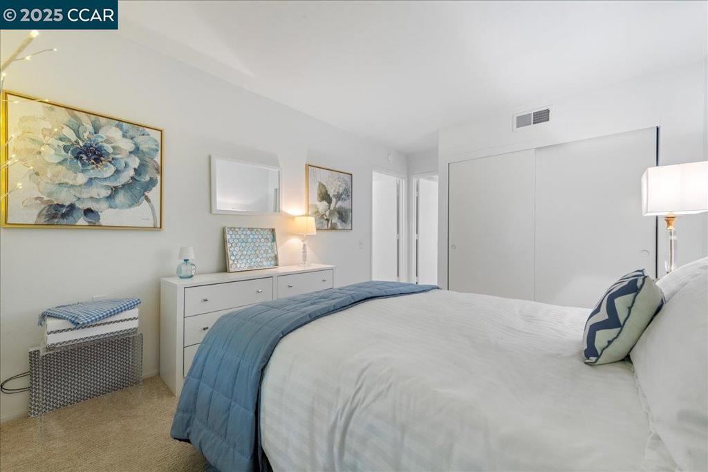 ROSSMOOR - Residential