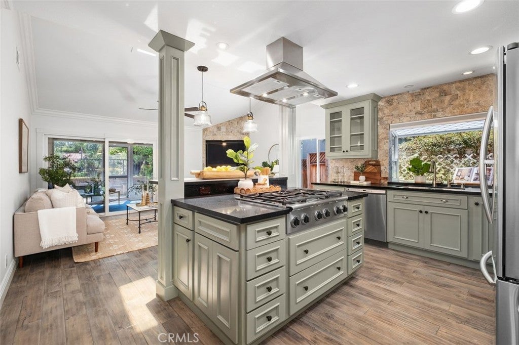 22071 Teresa, Mission Viejo CA 92692 - Photo 12