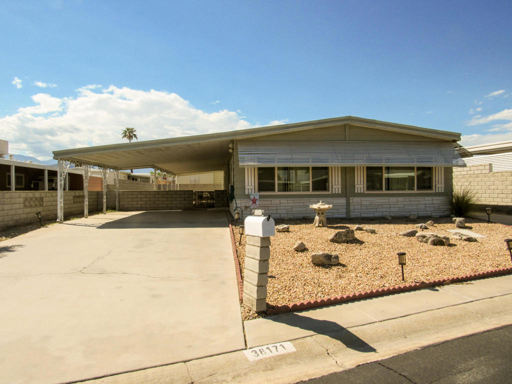 Palm Desert Greens - Manufactured In Park