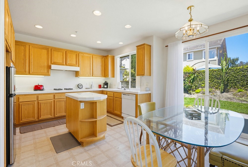 27606 Kathy Court, Laguna Niguel CA 92677 - Photo 14