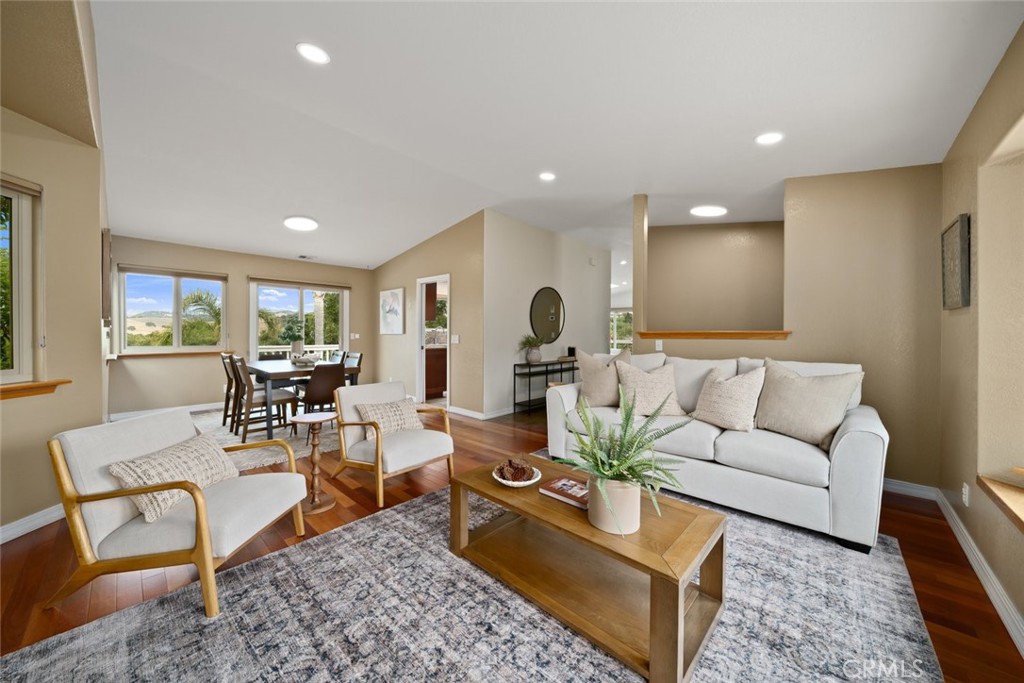 328 Valley View Drive