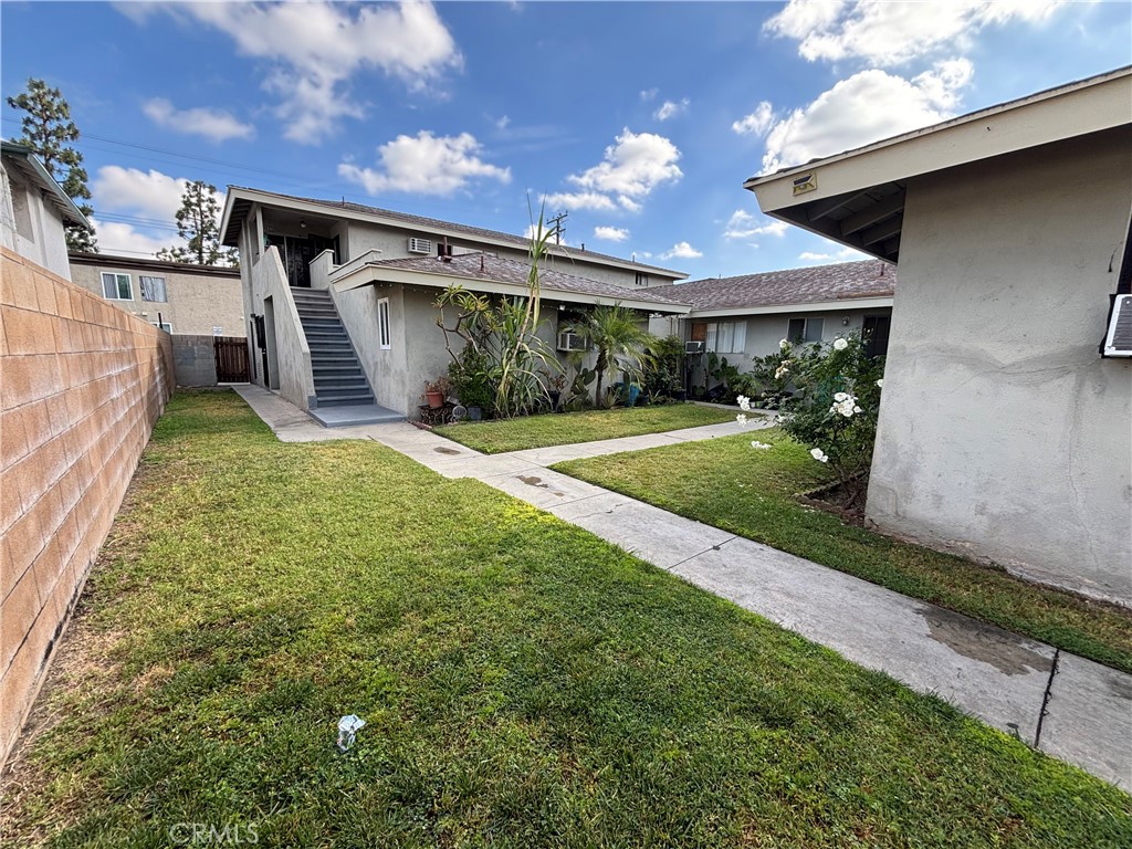 3227 W Cabot Drive