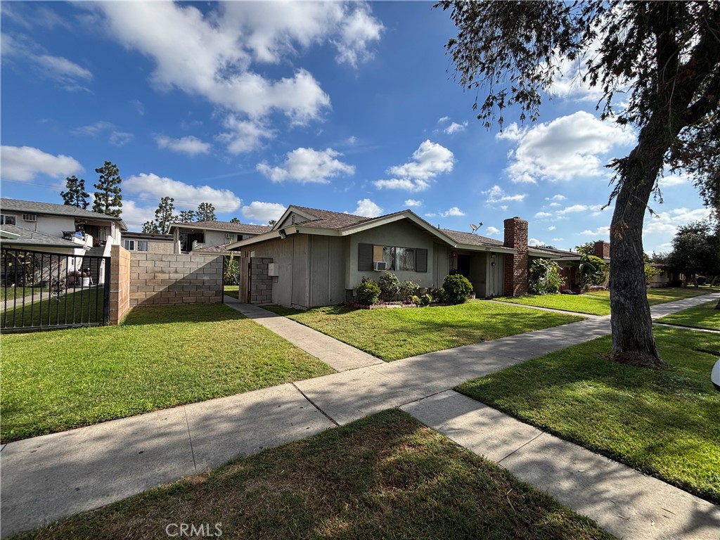 3227 W Cabot Drive
