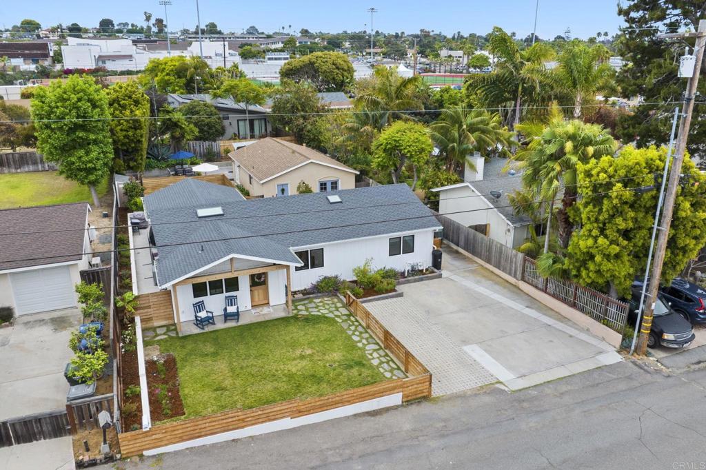1125 27 Arcadia Road