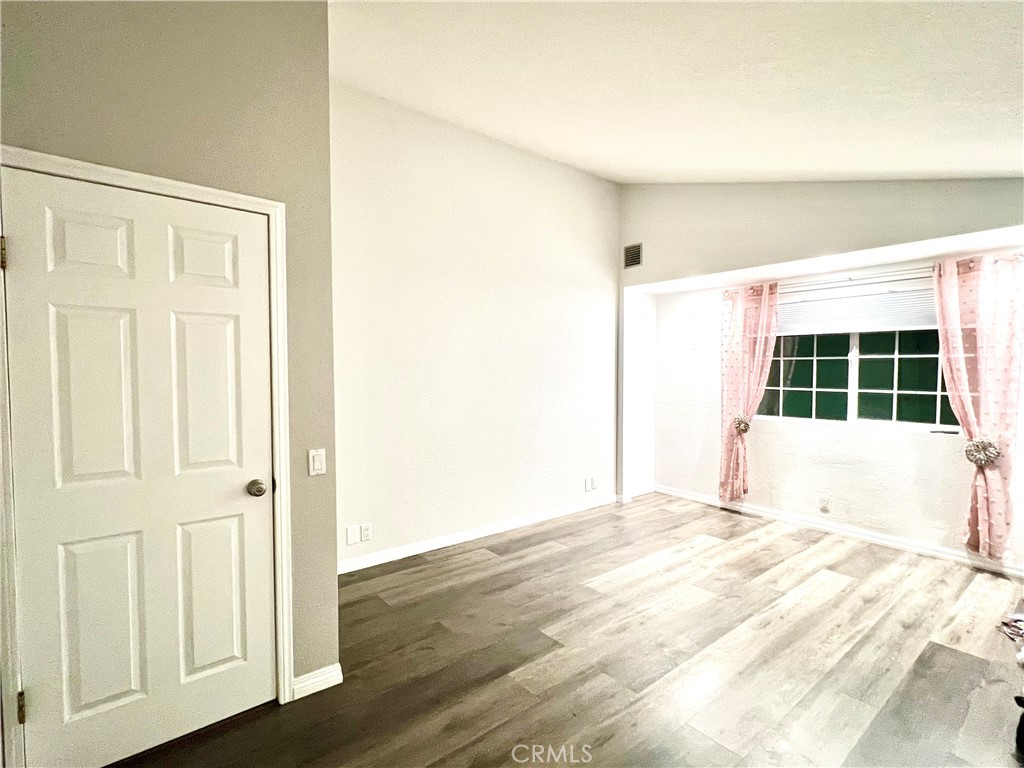 Old Agoura (850) - Residential Lease