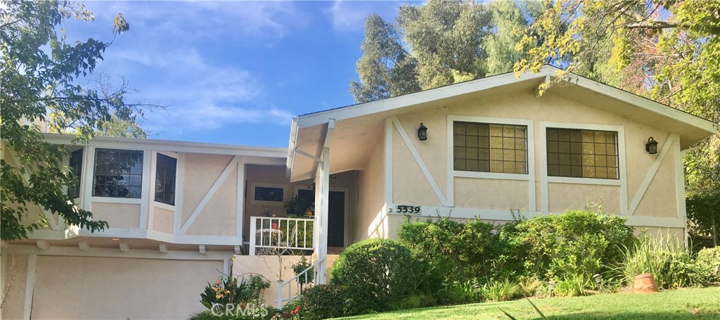 Old Agoura (850) - Residential Lease