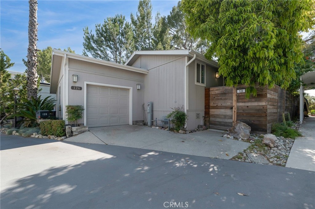 126 Pueblo Lane, Topanga CA 90290