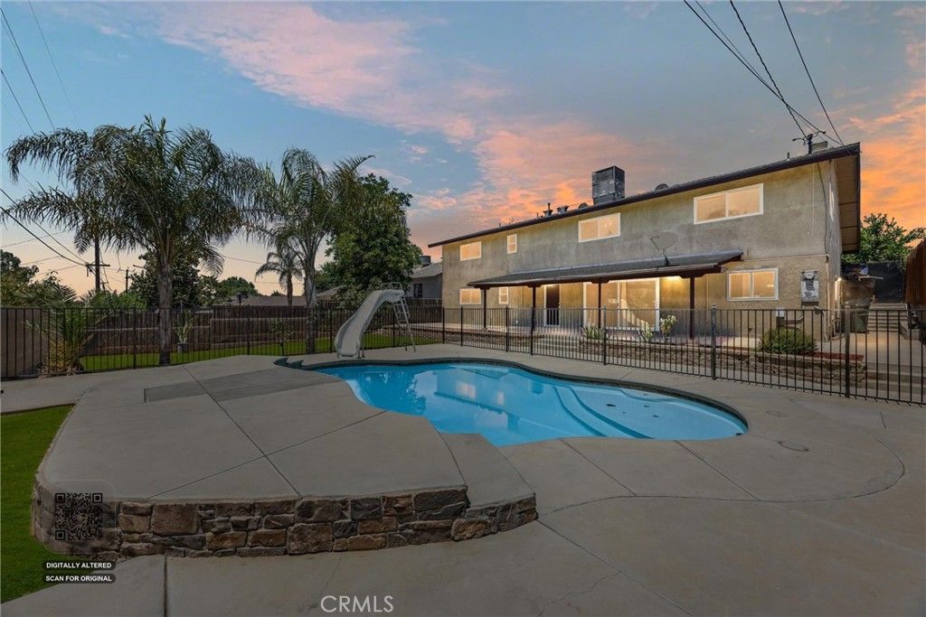 Photo of 1769 Burton Way, Bakersfield, CA 93306 (MLS # PI26130564)