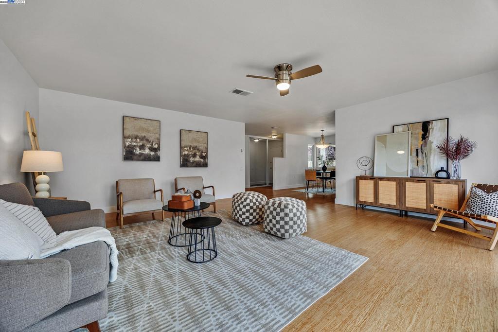 SPRINGTOWN - Residential