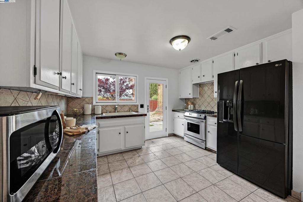 SPRINGTOWN - Residential