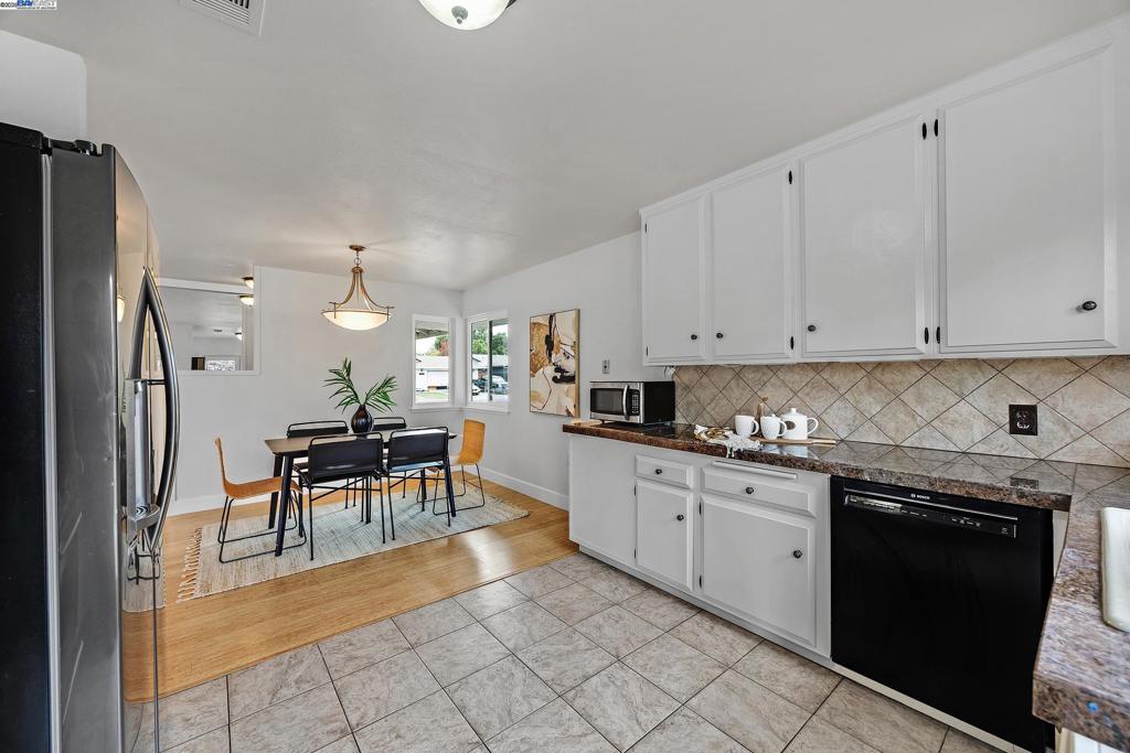 SPRINGTOWN - Residential