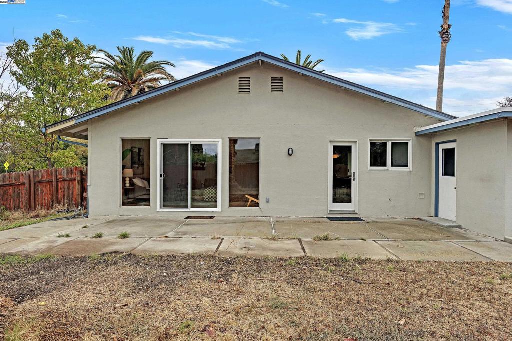 SPRINGTOWN - Residential