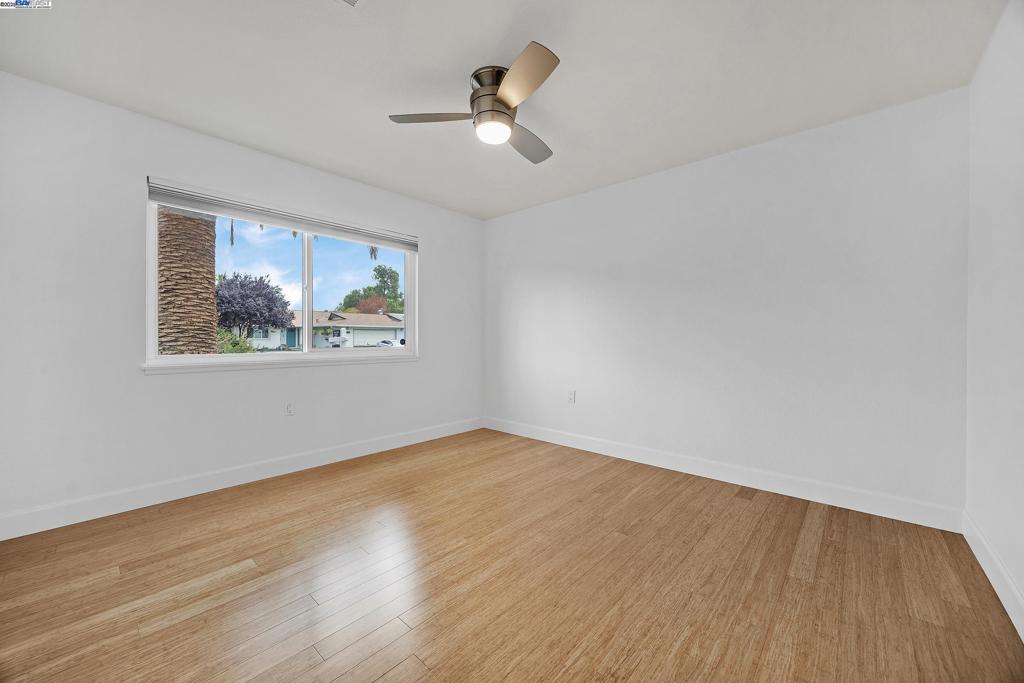 SPRINGTOWN - Residential