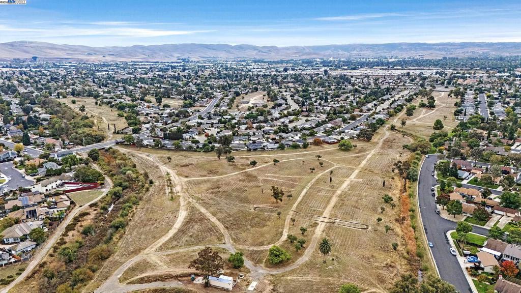 SPRINGTOWN - Residential