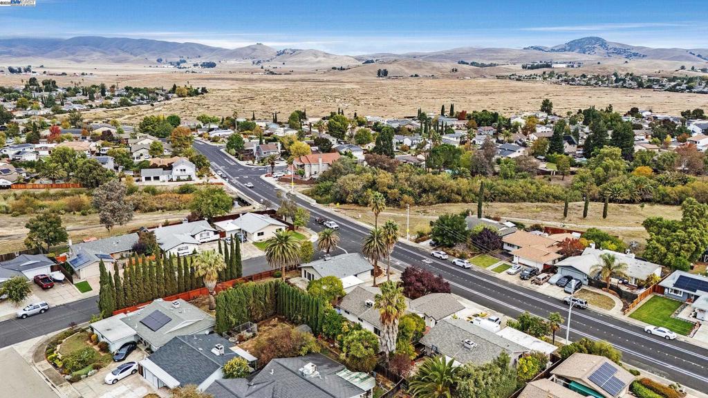 SPRINGTOWN - Residential