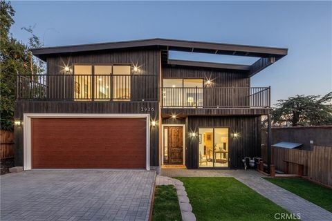 Photo of 2926 Future, Los Angeles, CA 90065 (MLS # WS26029161)