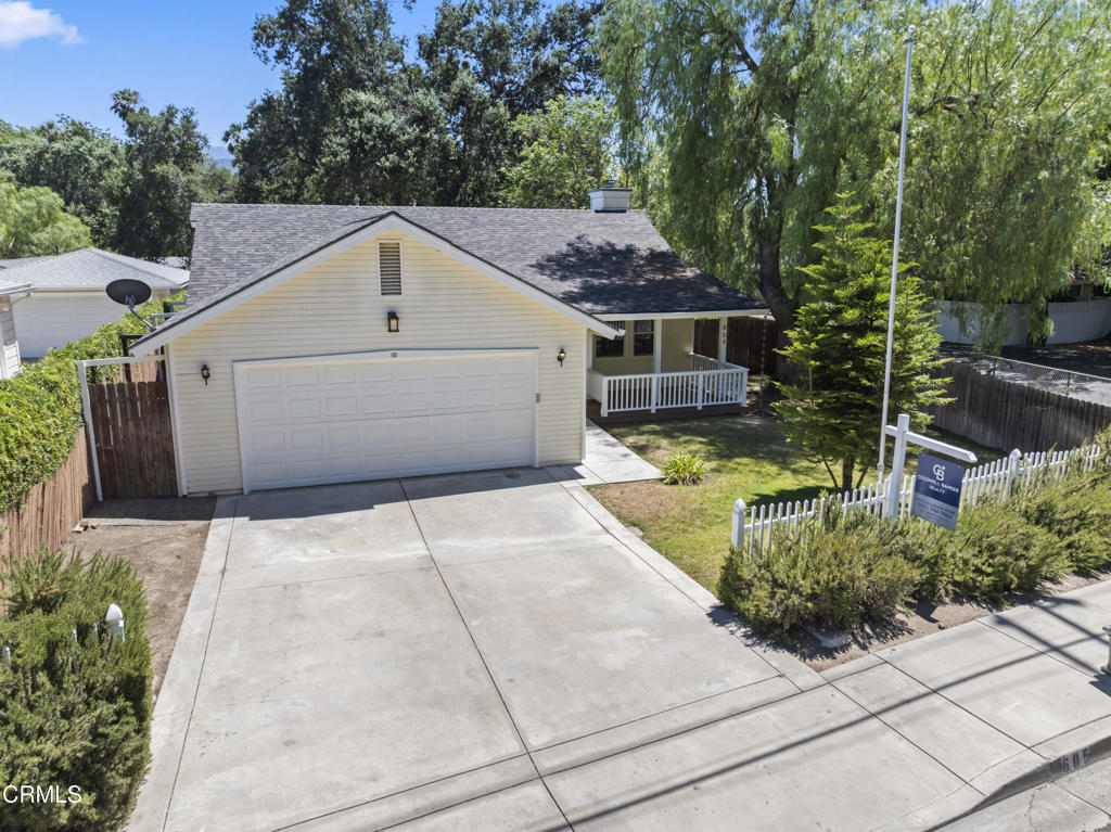 605 Grand Avenue