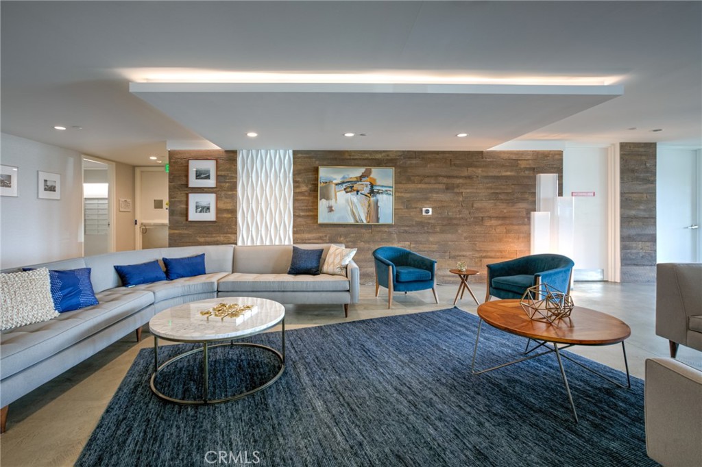 Downtown (DT) - Residential