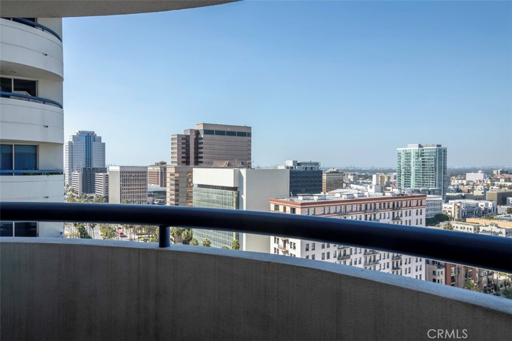 Downtown (DT) - Residential