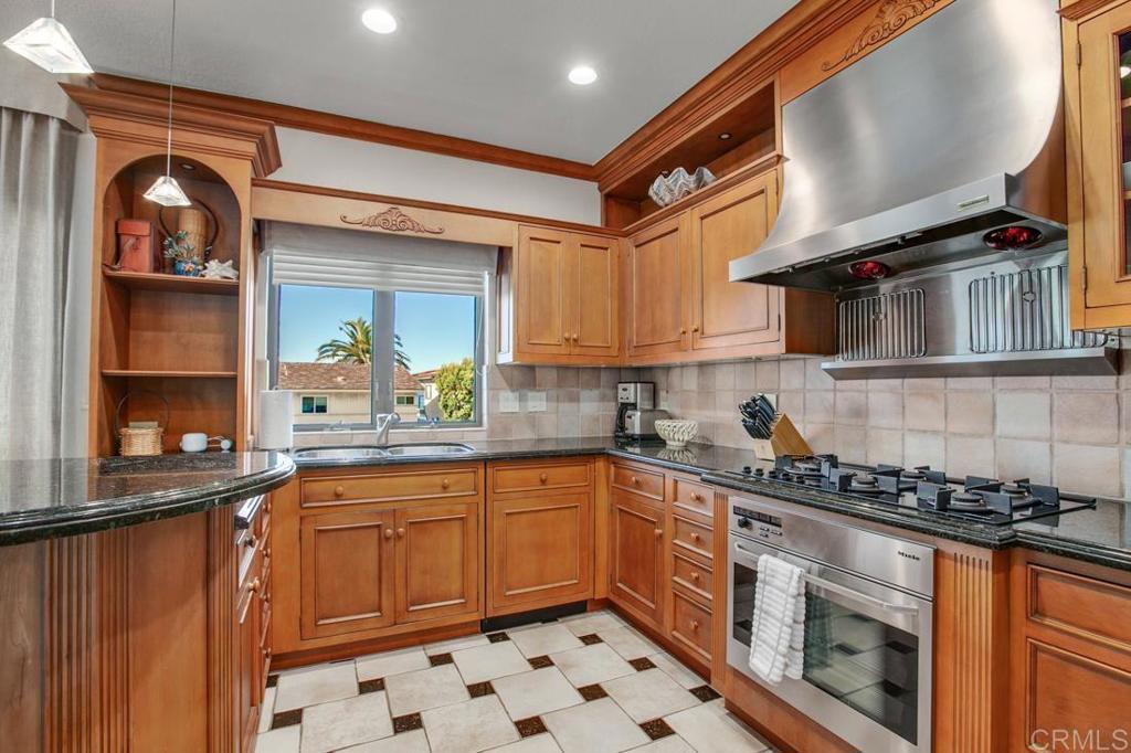 LAJ - Residential Lease