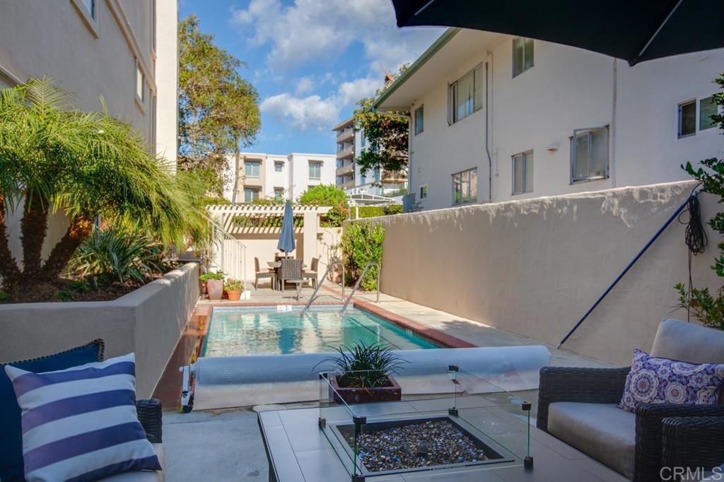 LAJ - Residential Lease