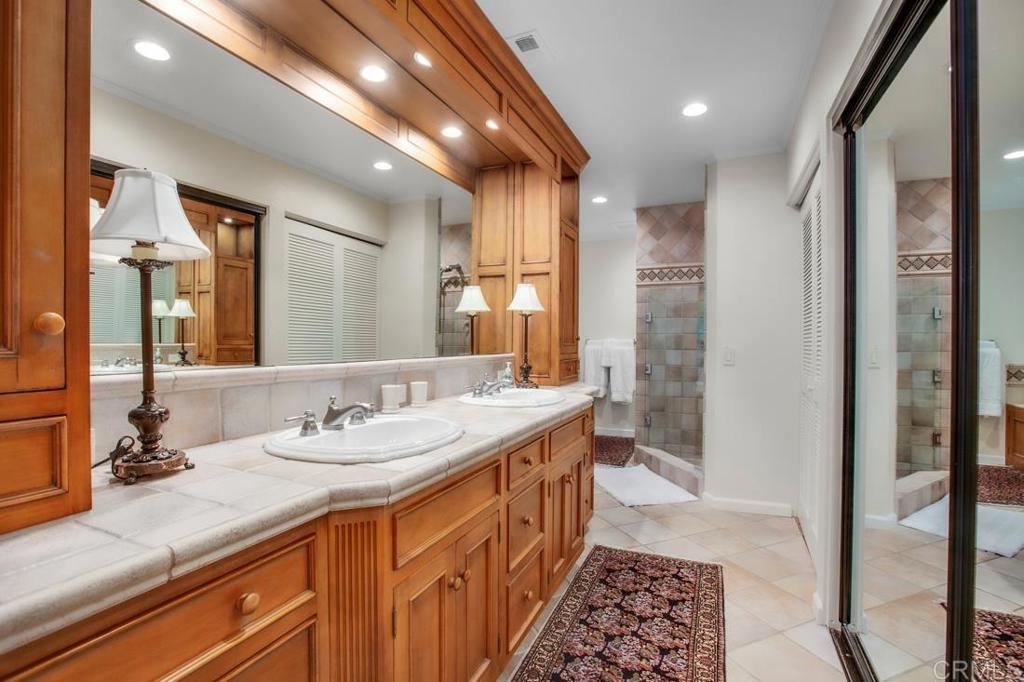 LAJ - Residential Lease