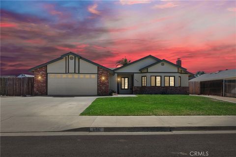Photo of 696 Tilia St ST, Santa Maria, CA 93455 (MLS # HD26103426)