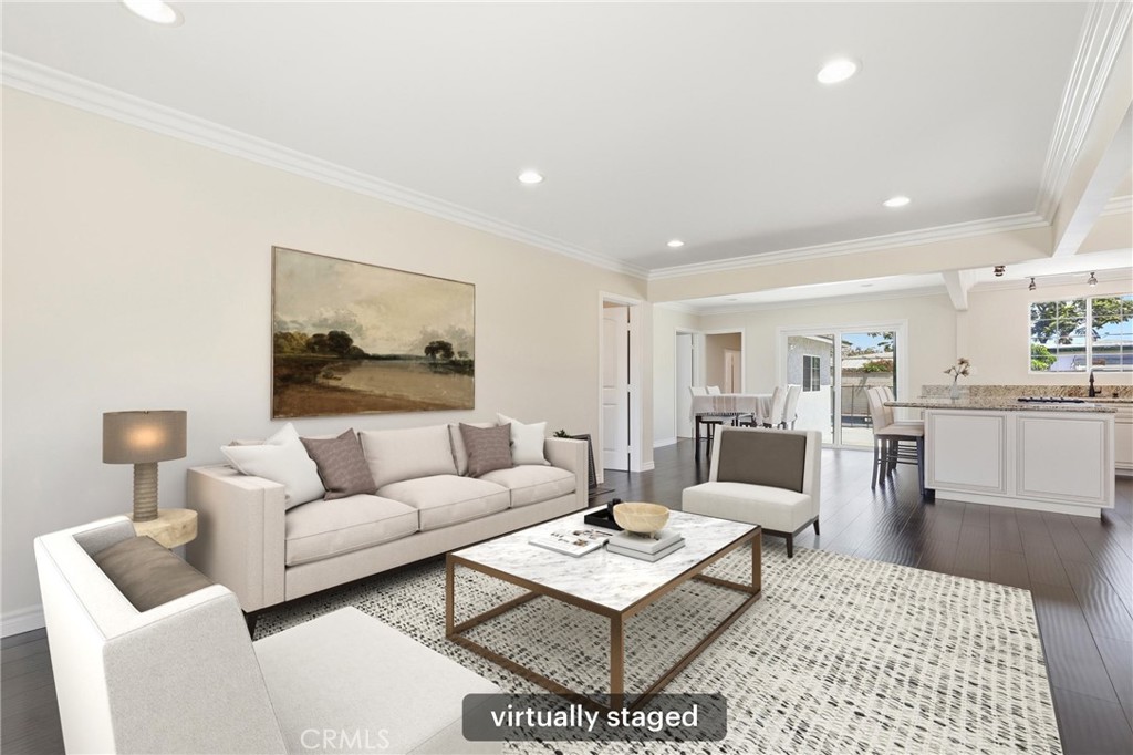 12208 Dunrobin Avenue