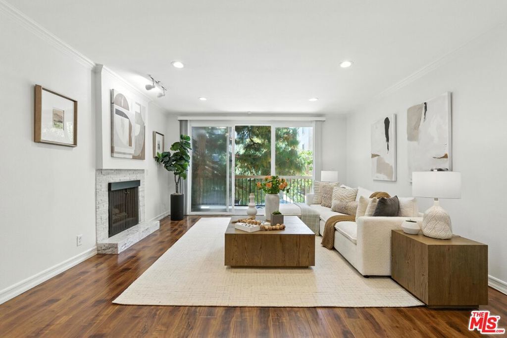 Photo of 1520 Camden Avenue #103, Los Angeles, CA 90025 (MLS # 25564881)