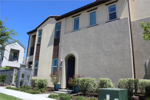 MLS: OC26167506