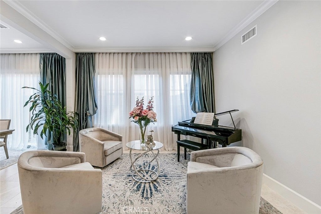 65 Rockinghorse