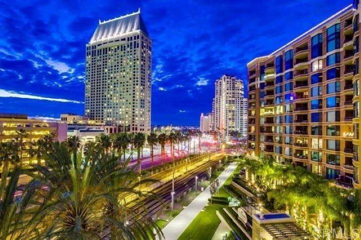 500 W Harbor Drive 318