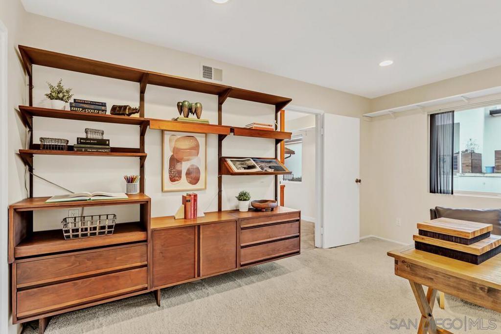 Pacific Beach - Residential