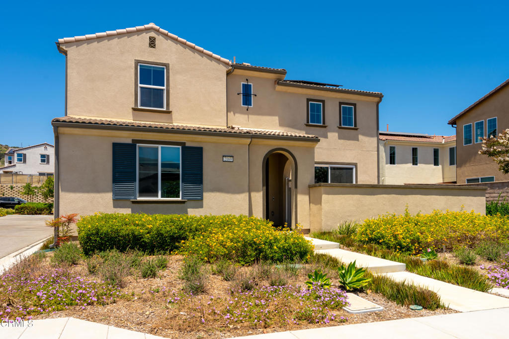 2169 Pomegranate Street
