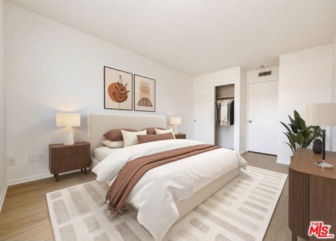 Tiny photo for 832 3rd Street #405, Santa Monica, CA 90403 (MLS # 26861965)