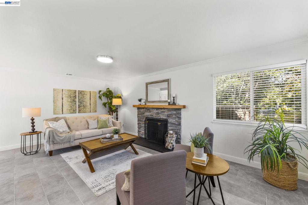 166 San Joaquin Court