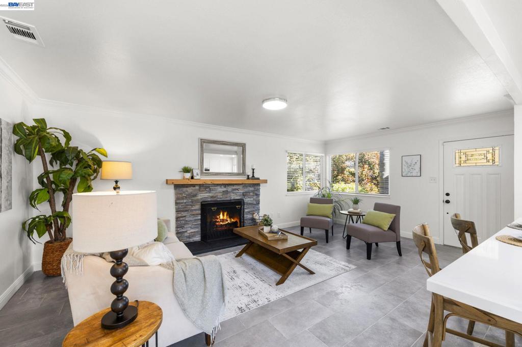 166 San Joaquin Court