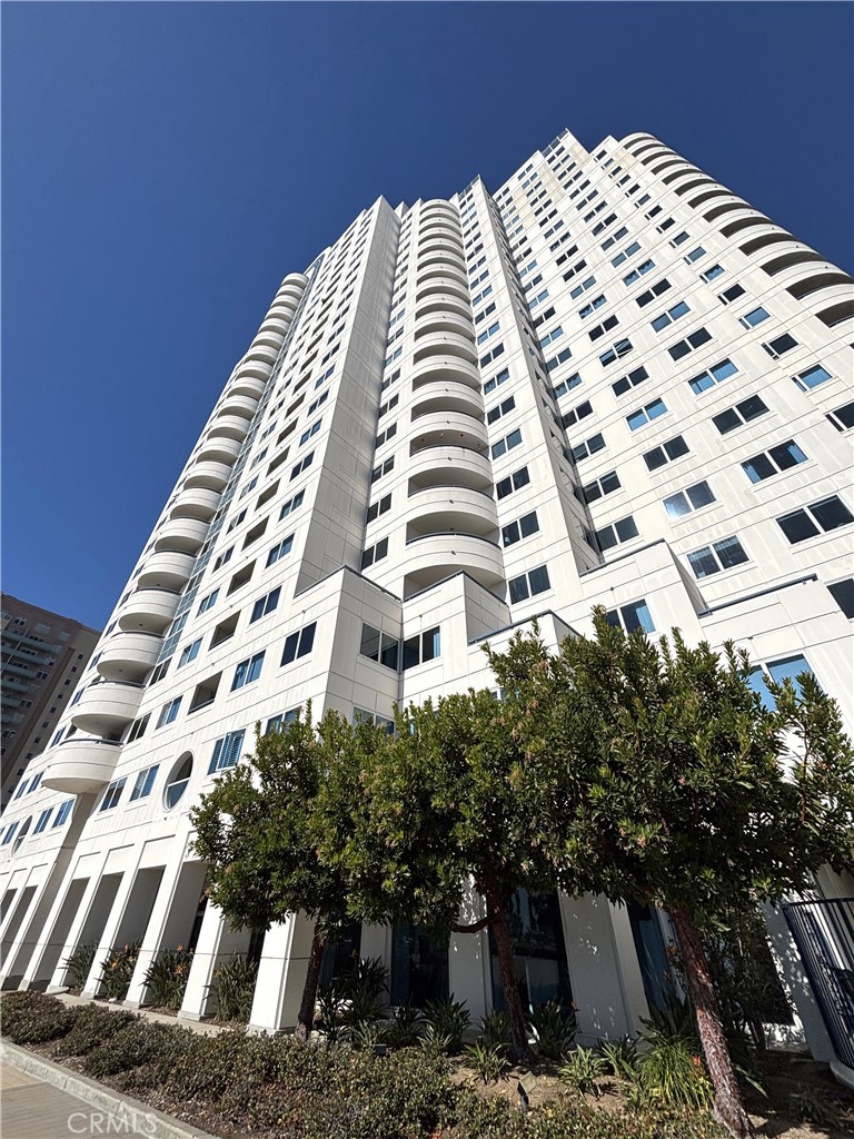 525 E Seaside Way 1801