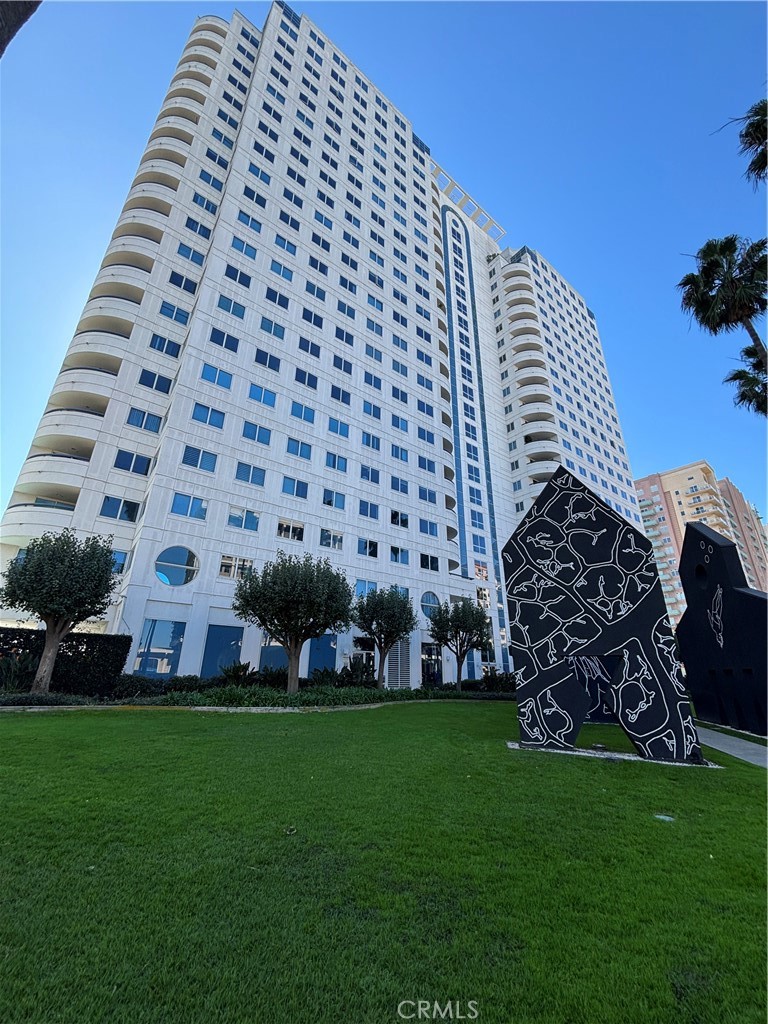 525 E Seaside Way 1801