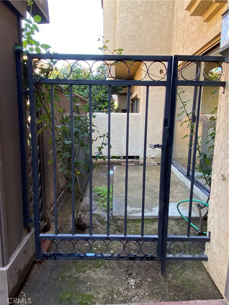 427 E. Mission Road 44