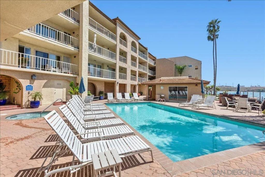 Carlsbad West - Residential