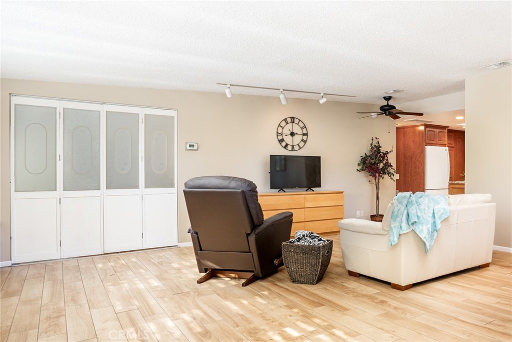 1310 Knollwood 43A