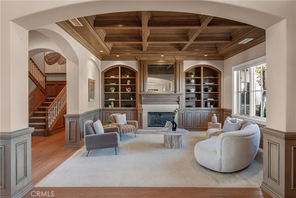 Properties 4 24862 Wooded Vista