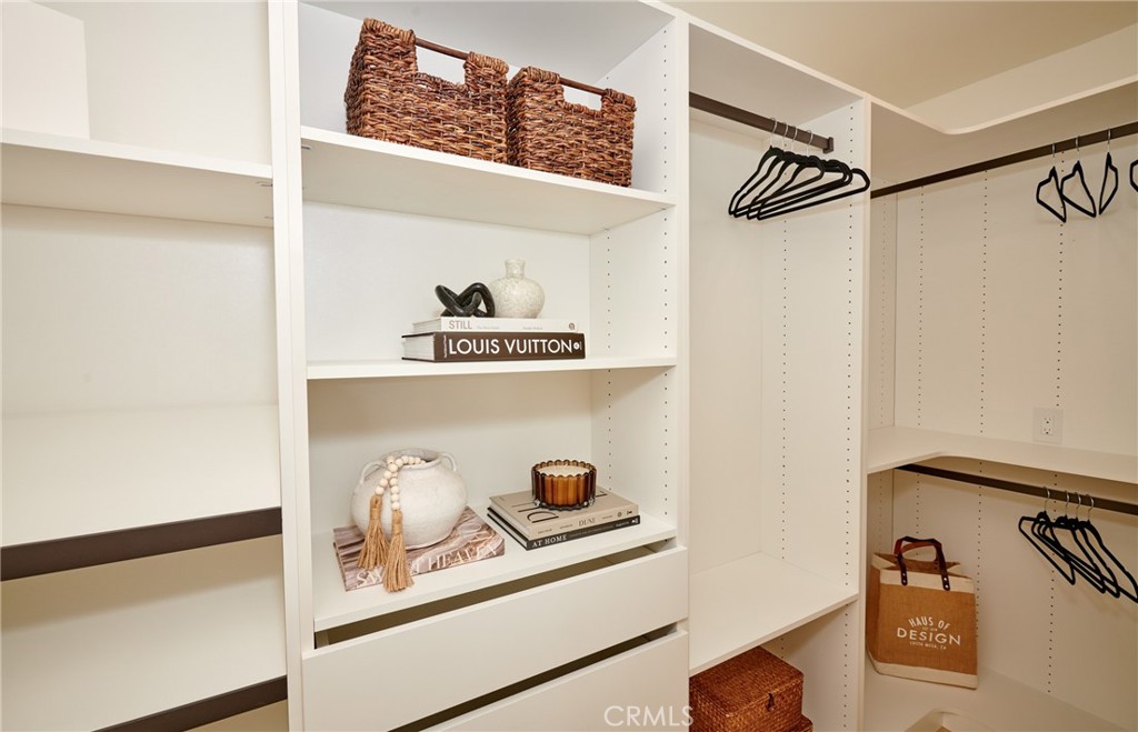 Anaheim Crest (ANCR) - Residential Lease