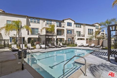 Photo of 205 Niebla Lane, Mission Viejo, CA 92692 (MLS # 26664095)