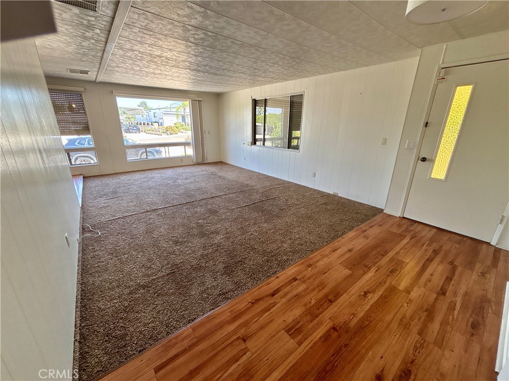 22895 Skylink Drive